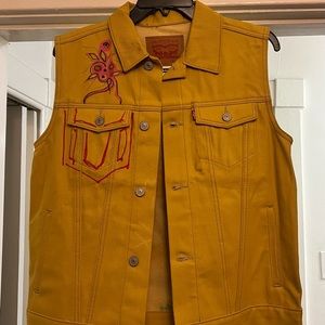 Levi Strauss & Co Vest